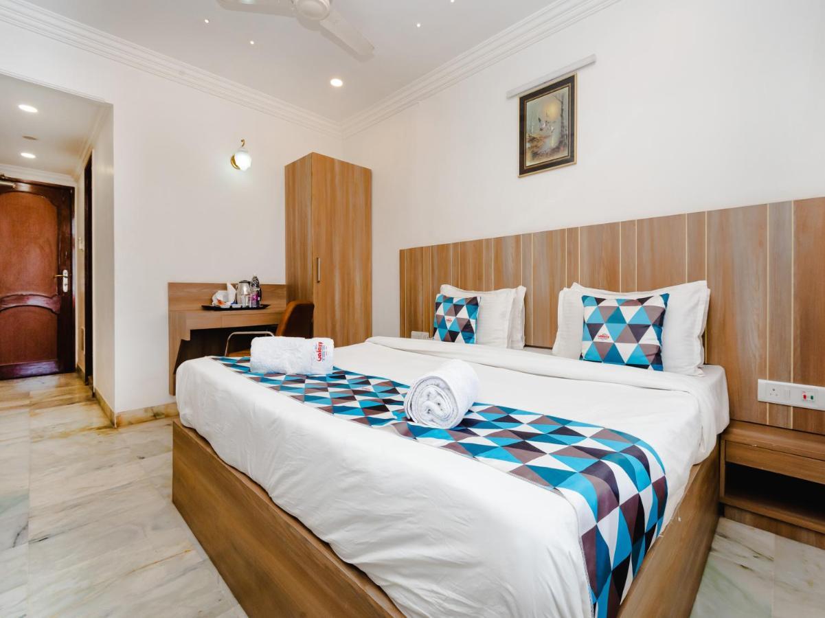 Hotel Galaxy Opp Surat Railway Station מראה חיצוני תמונה